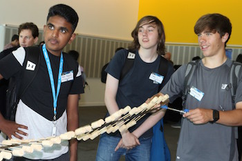 St Francis Xavier's College students experiment with a marshmallow wave - Quantum Leap Symposium, Liverpool, 6 July 2018