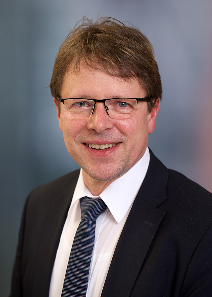 Lute Schröter, next president of the DPG