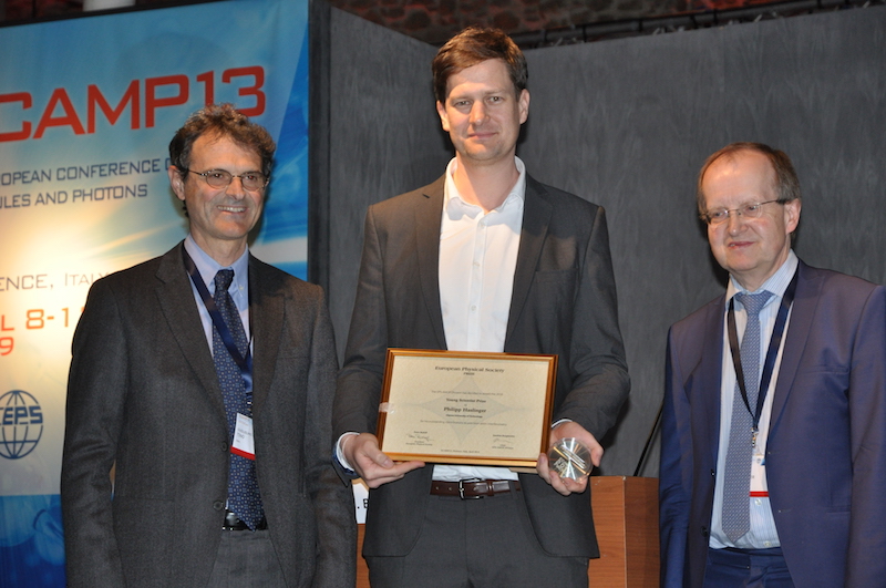 From left to right: Guglielmo Tino (local chair ECAMP13), Philip Haslinger (Young Scientist Prize-winner), Joachim Burgdörfer (chair AMOPD-EPS) 