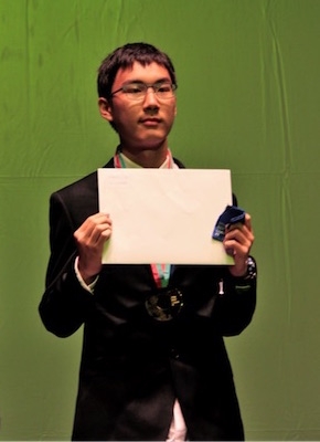 Yang Tianhua, absolute winner of the IPhO2018