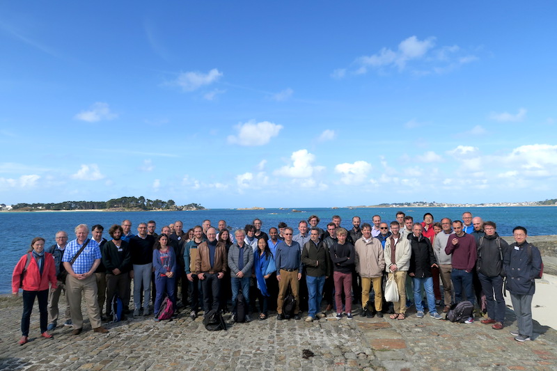 The participants of the first French-German Wilhelm and Else Heraeus seminar in Roscoff, France